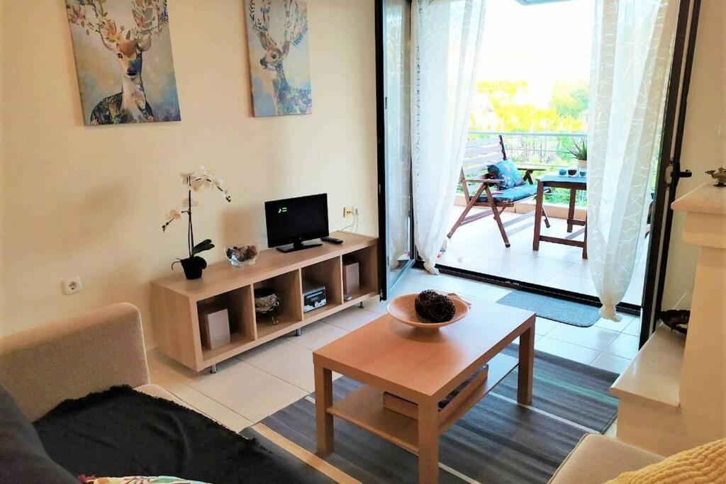 Maria'S House Apartment In Skála Foúrkas Esterno foto